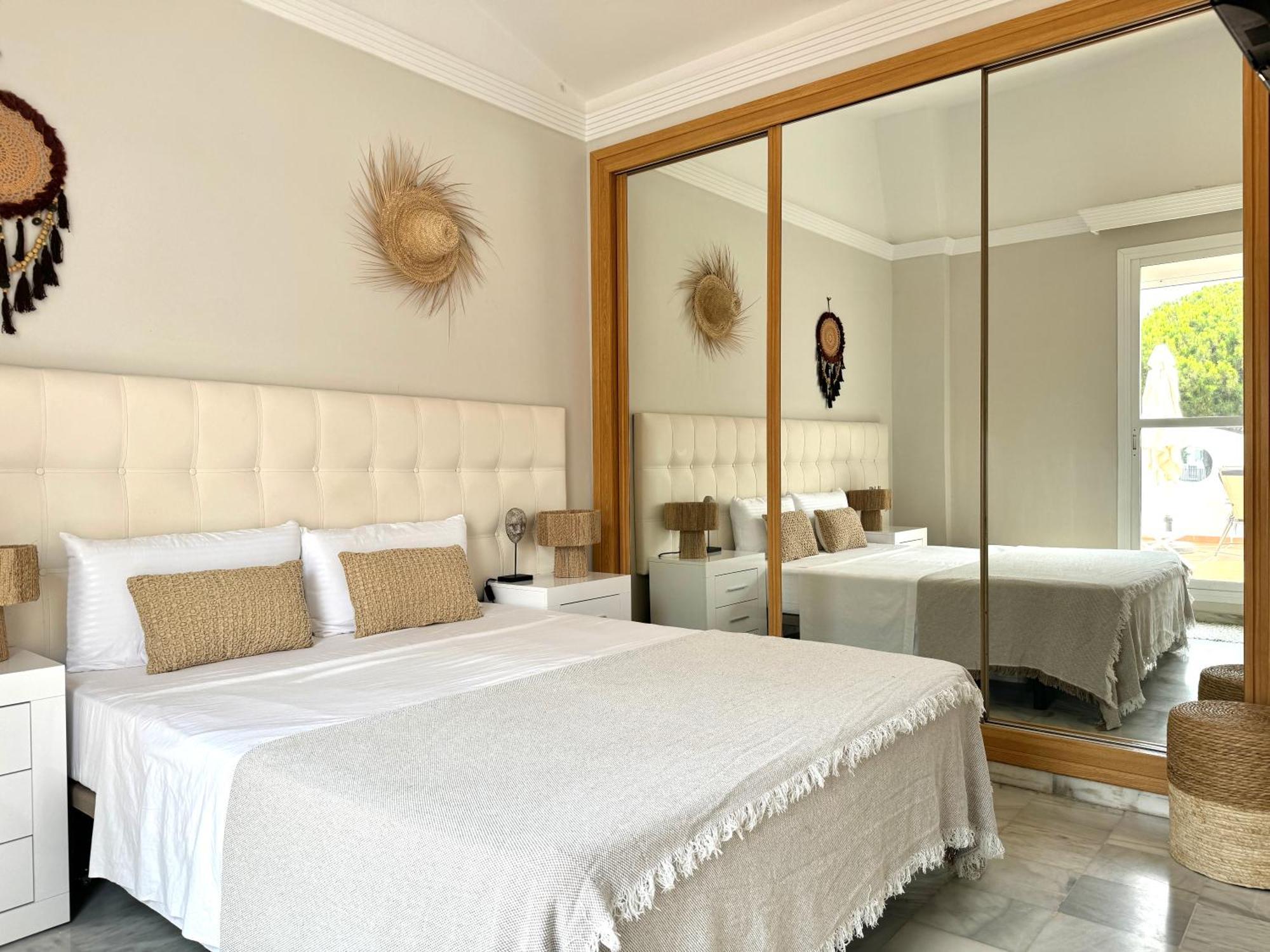 Apartmán Casa Naranja, Cabopino 2 Pools & Heated Indoor Pool Marbella Exteriér fotografie