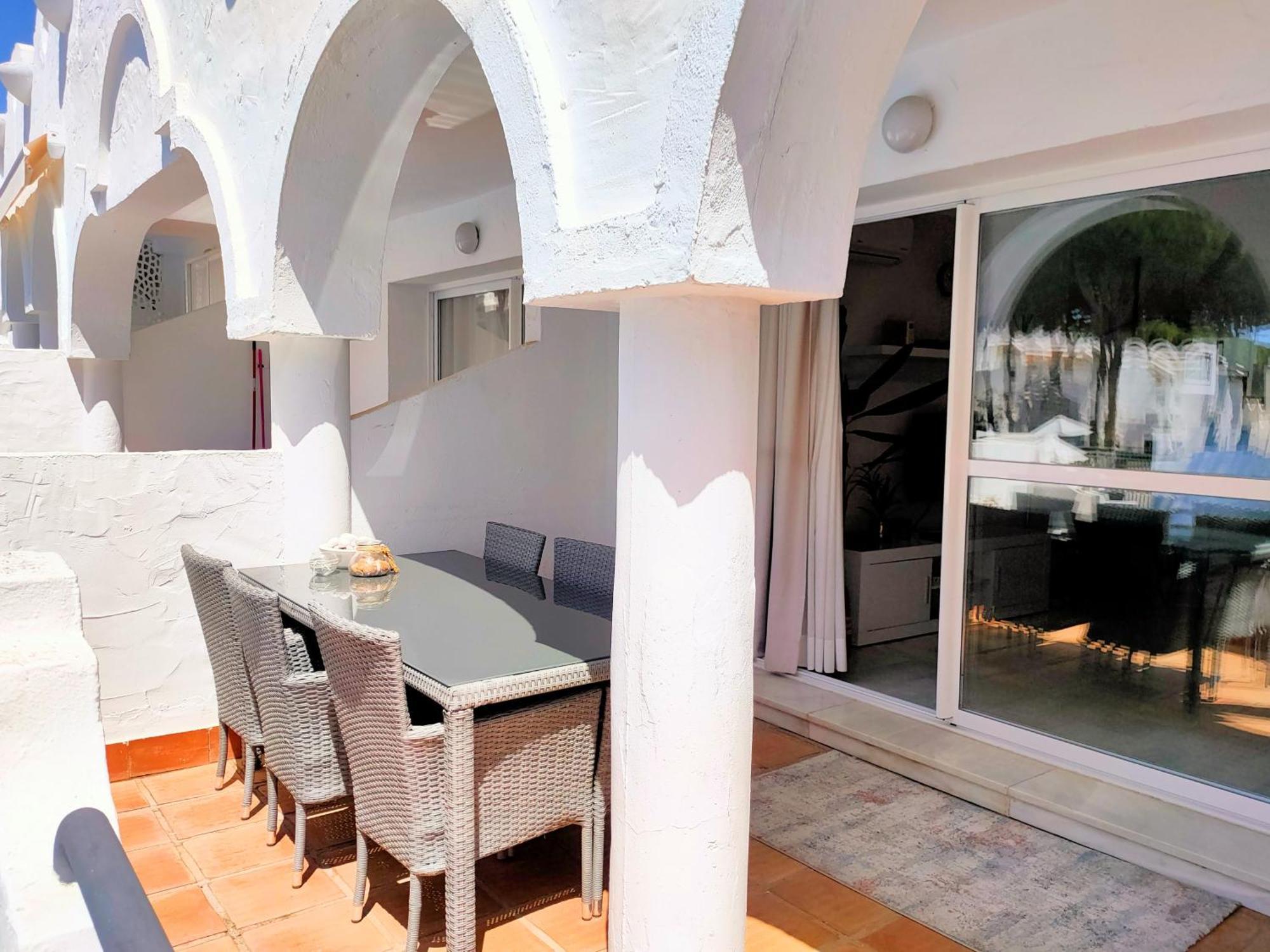 Apartmán Casa Naranja, Cabopino 2 Pools & Heated Indoor Pool Marbella Exteriér fotografie